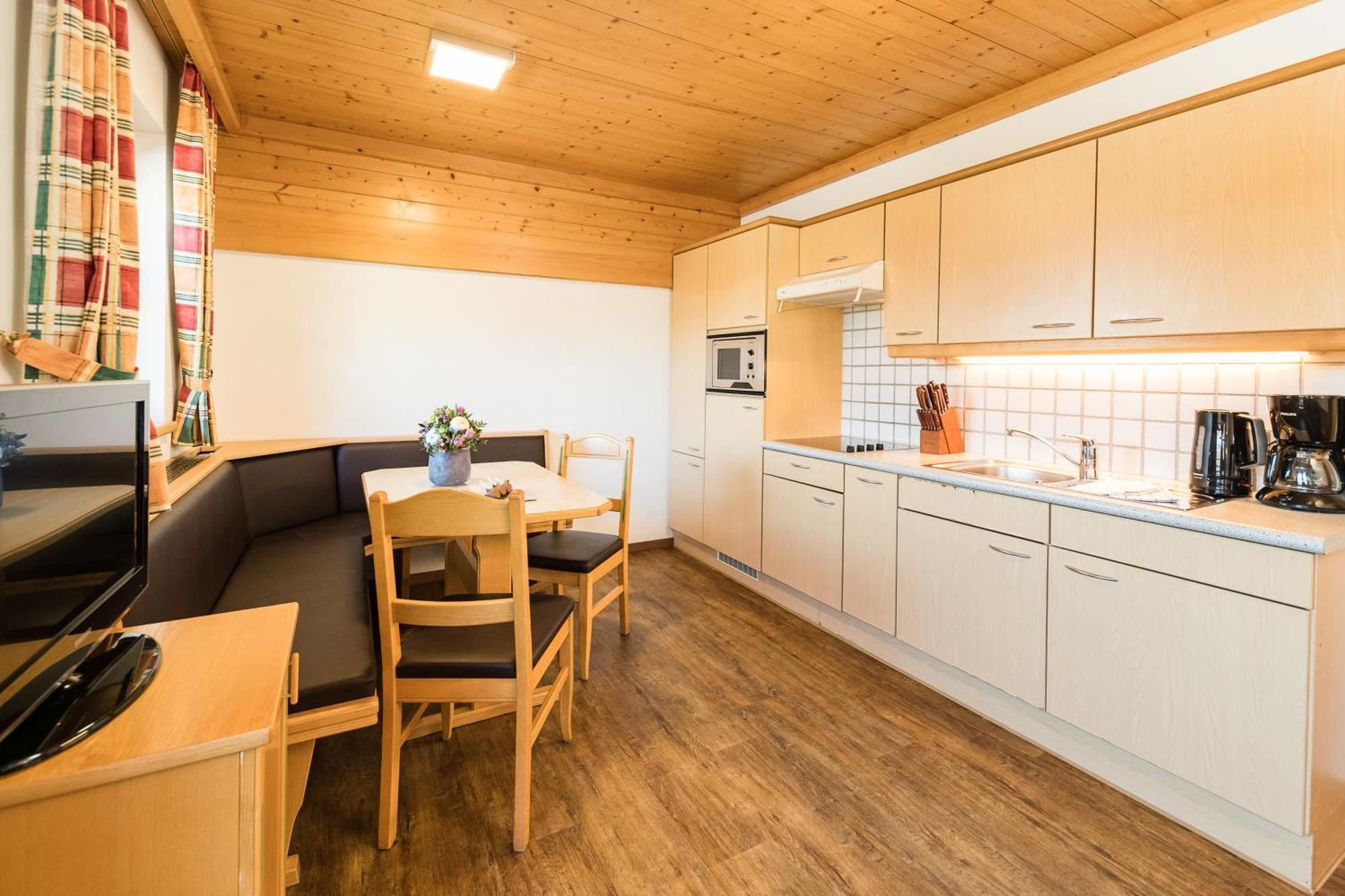 Feriengut Hasenau Aparthotel Saalbach-Hinterglemm Exteriör bild